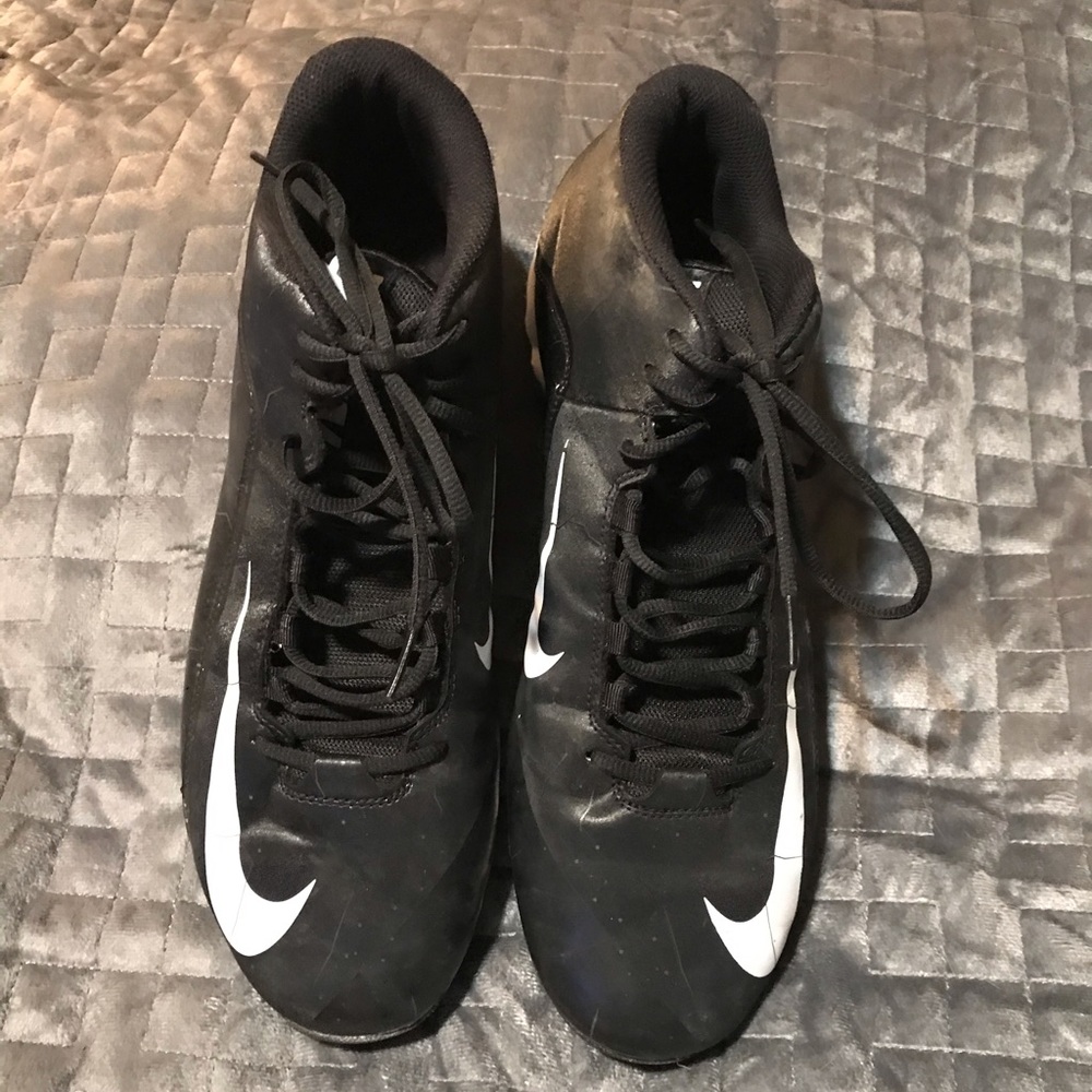 Nike men’s athletic cleats  size 14 Alpha Fastflex